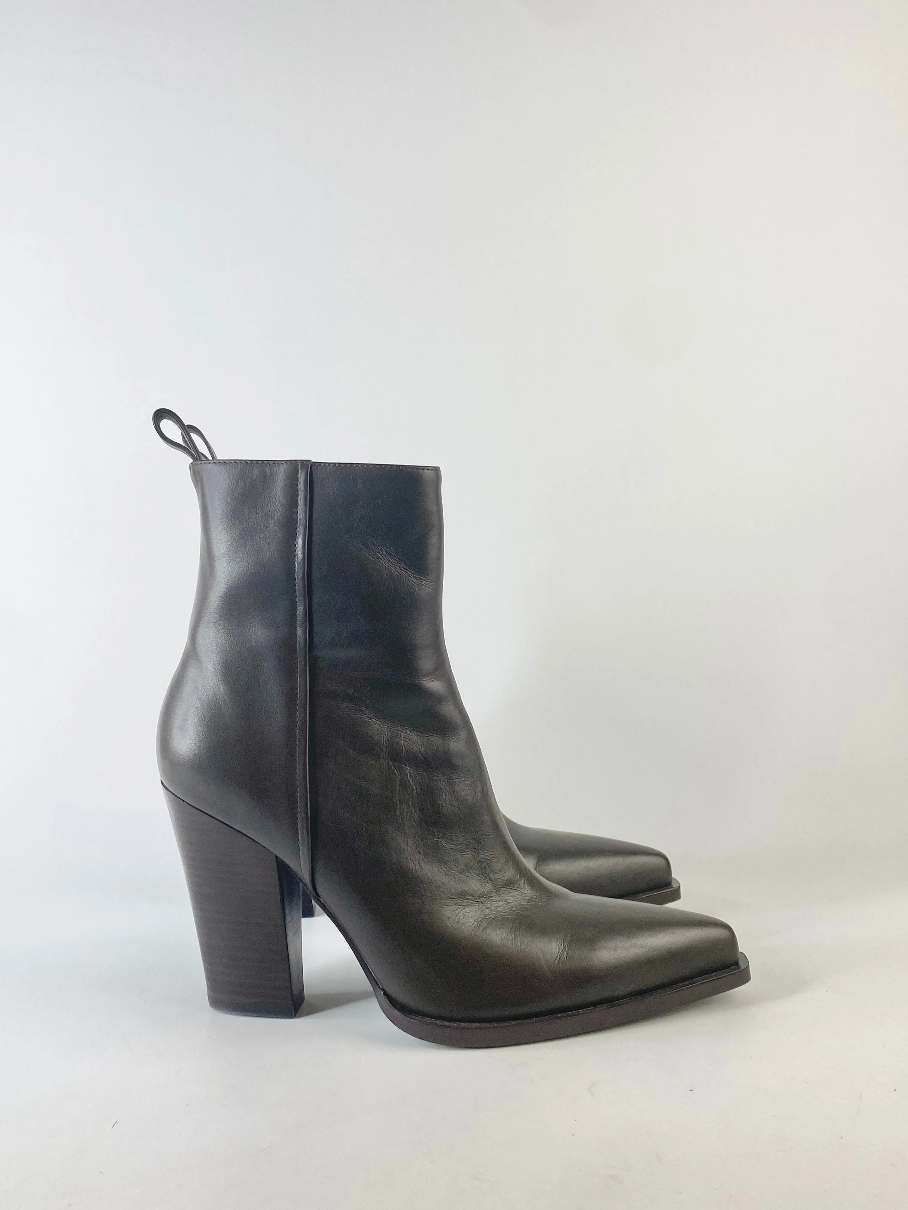 Alias Mae Umber Ankle Boots - EU39