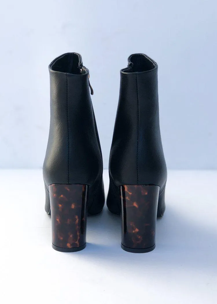 Billini Whitney Heeled Ankle Bootie