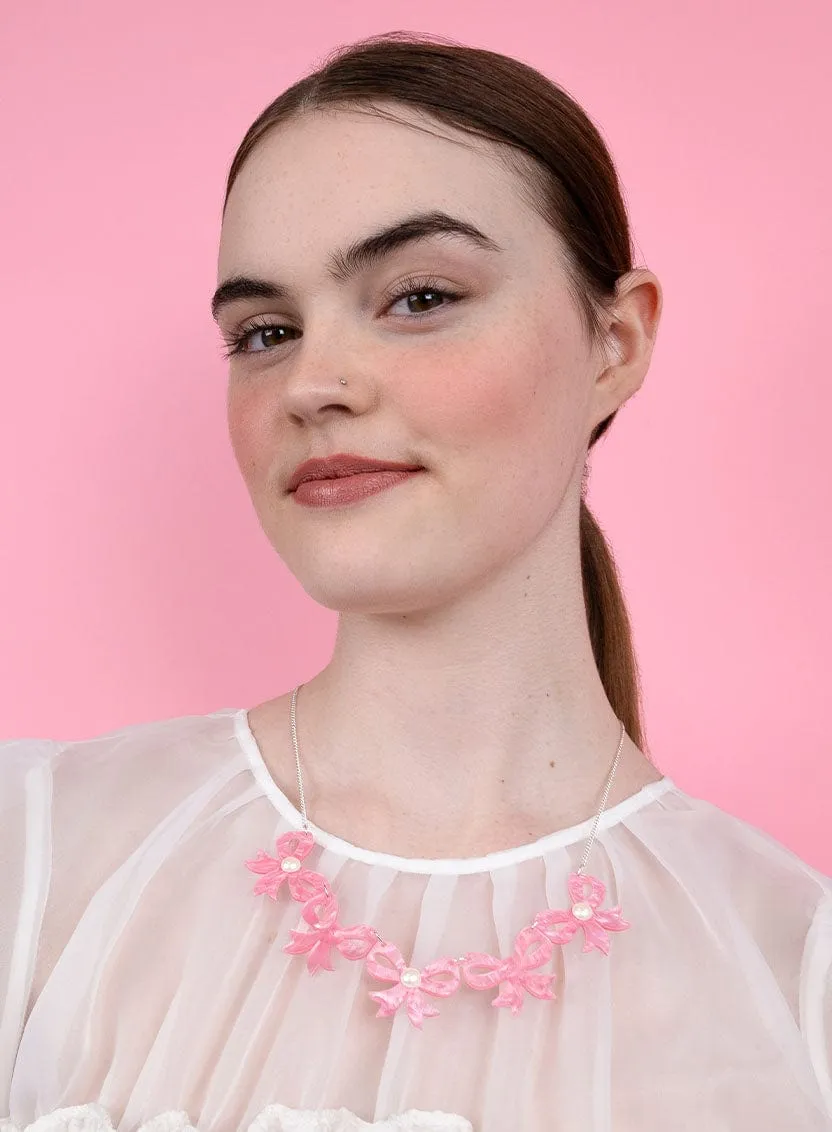 Bow Link Necklace