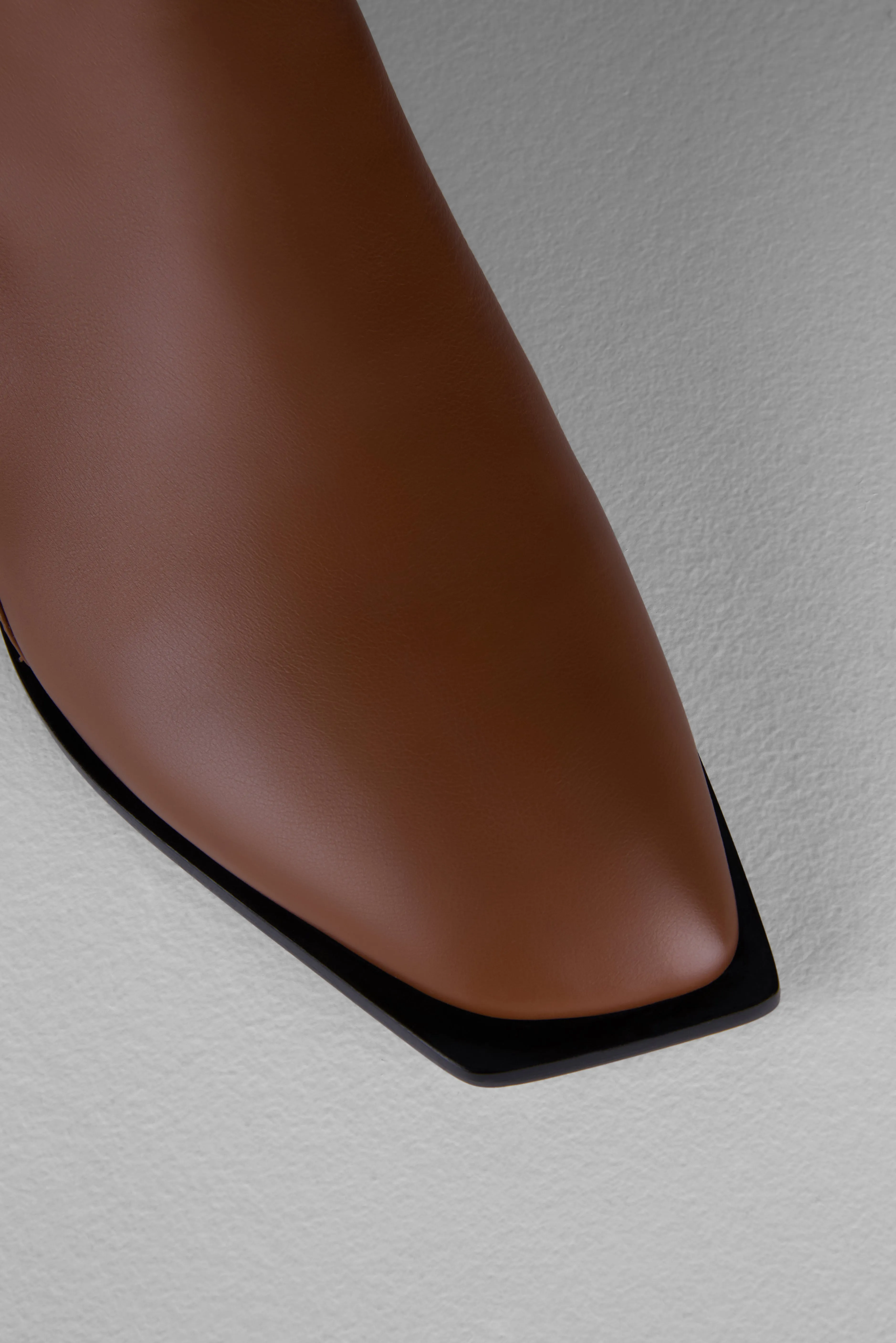 Cortina Boots in Cacao