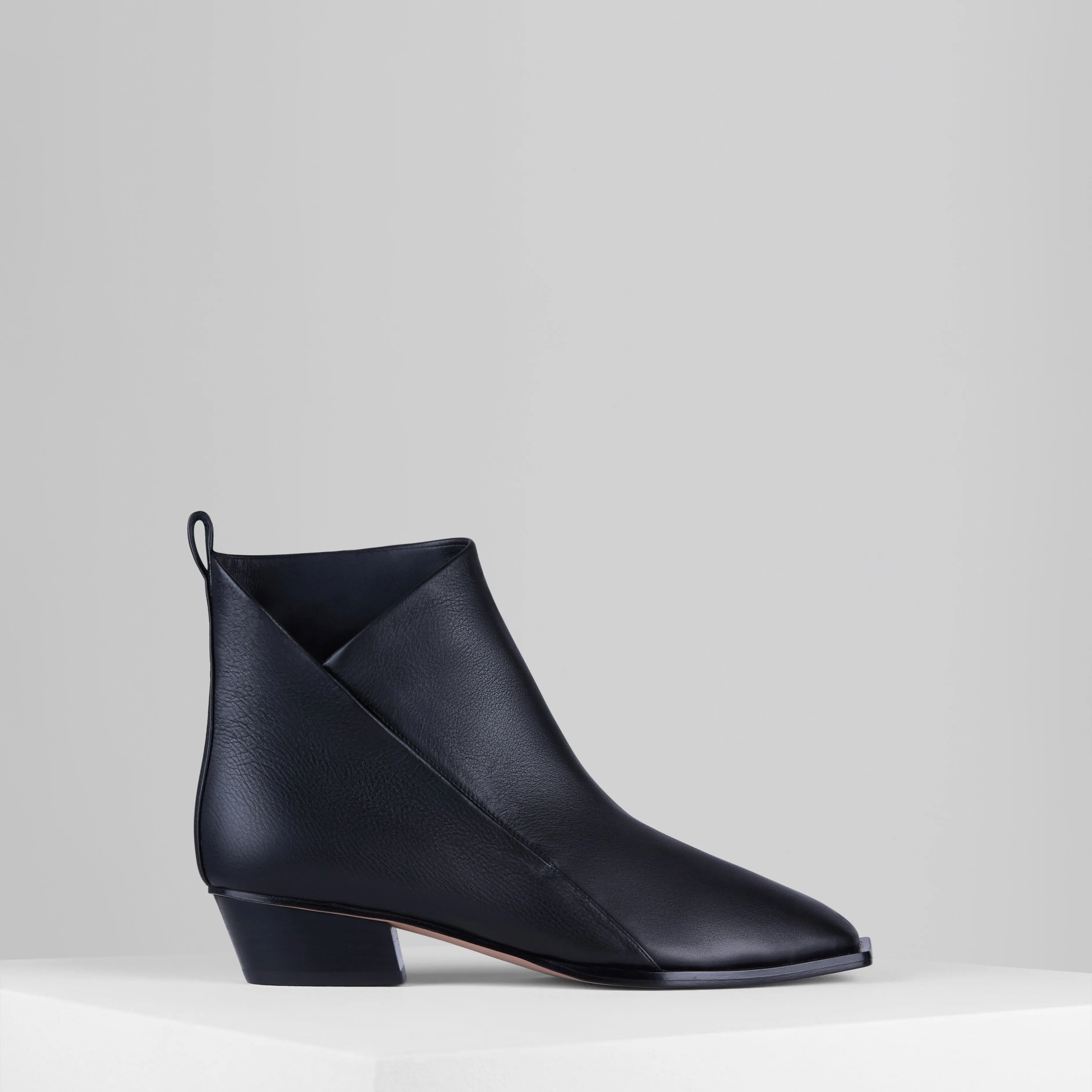 Cortina Boots in Nero