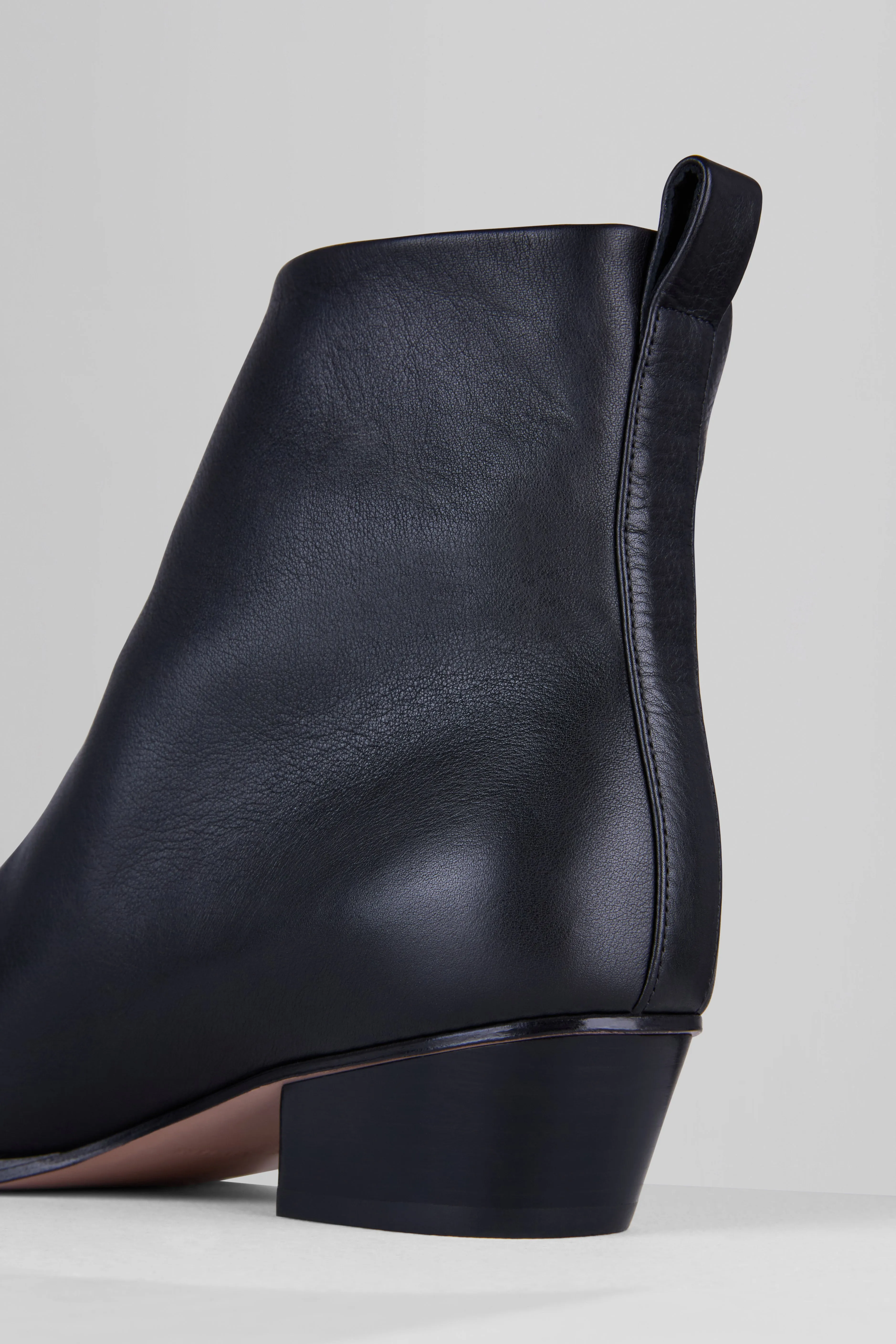 Cortina Boots in Nero