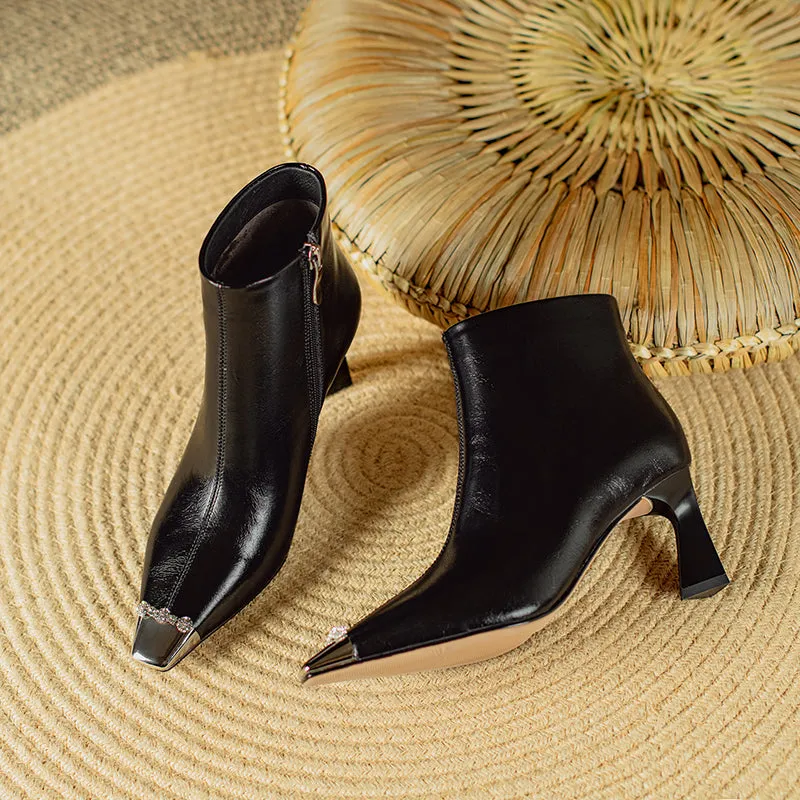 Elanteur Monarch Ankle Footwear