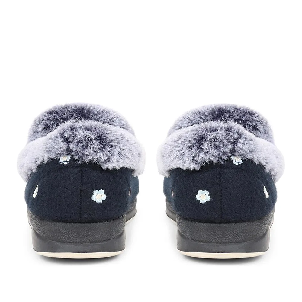 Floral Faux-Fur Slippers - QING38012 / 324 190