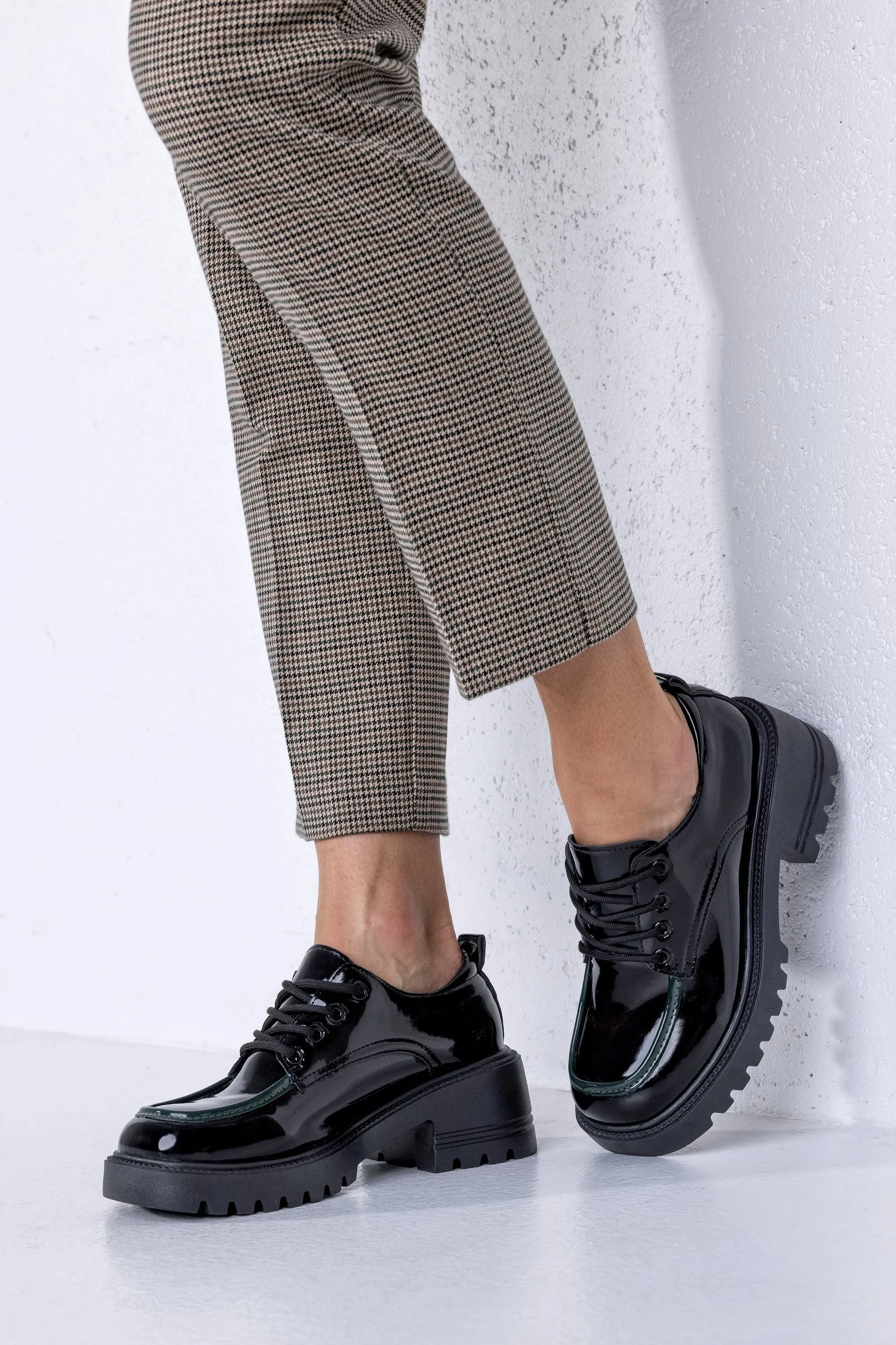 Lace-up, chunky sole shoes