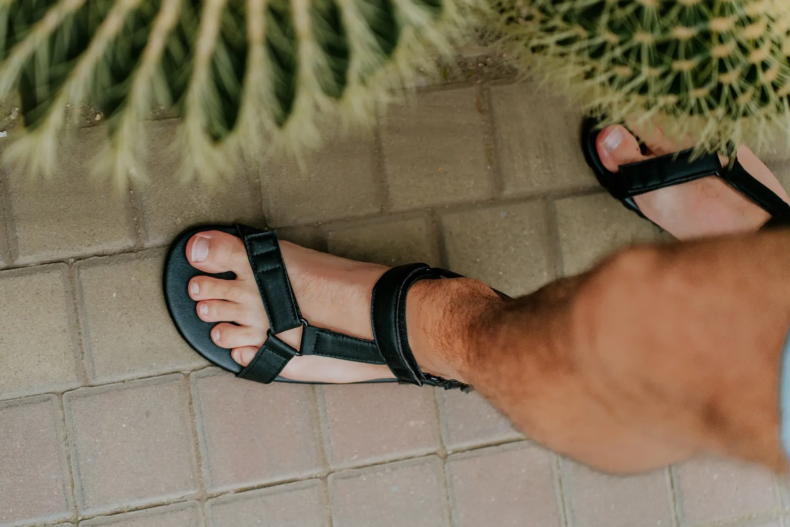 Men's Adventure barefoot trekking sandals