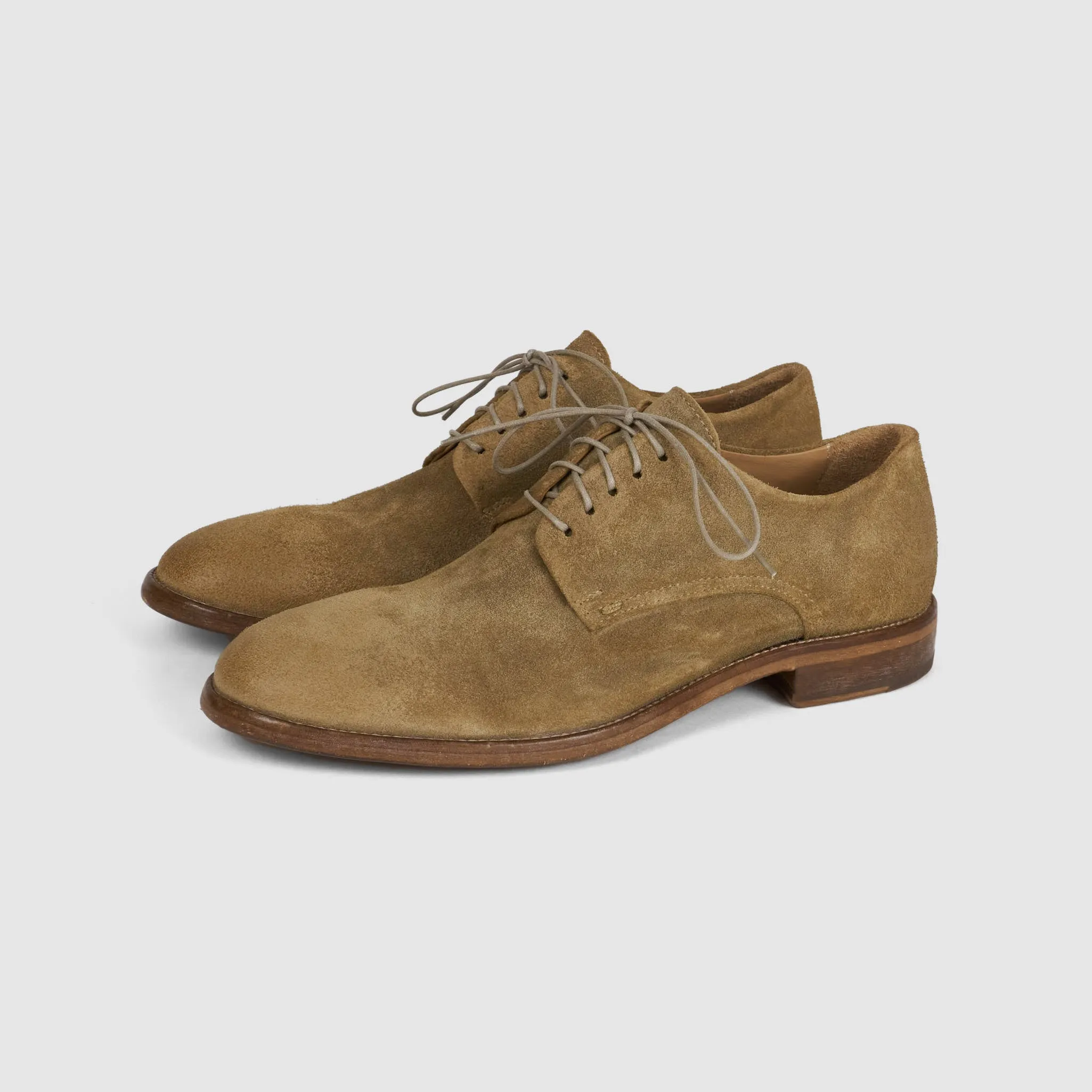 Moma Washed Roughout Leather Derby Blucher