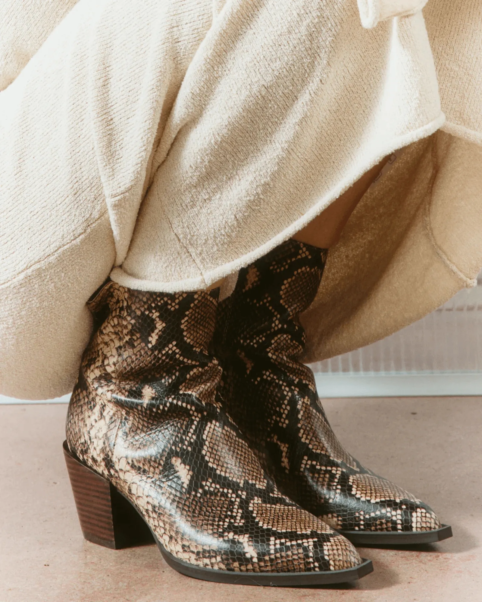 ROGER ANKLE BOOTS BROWN SNAKE