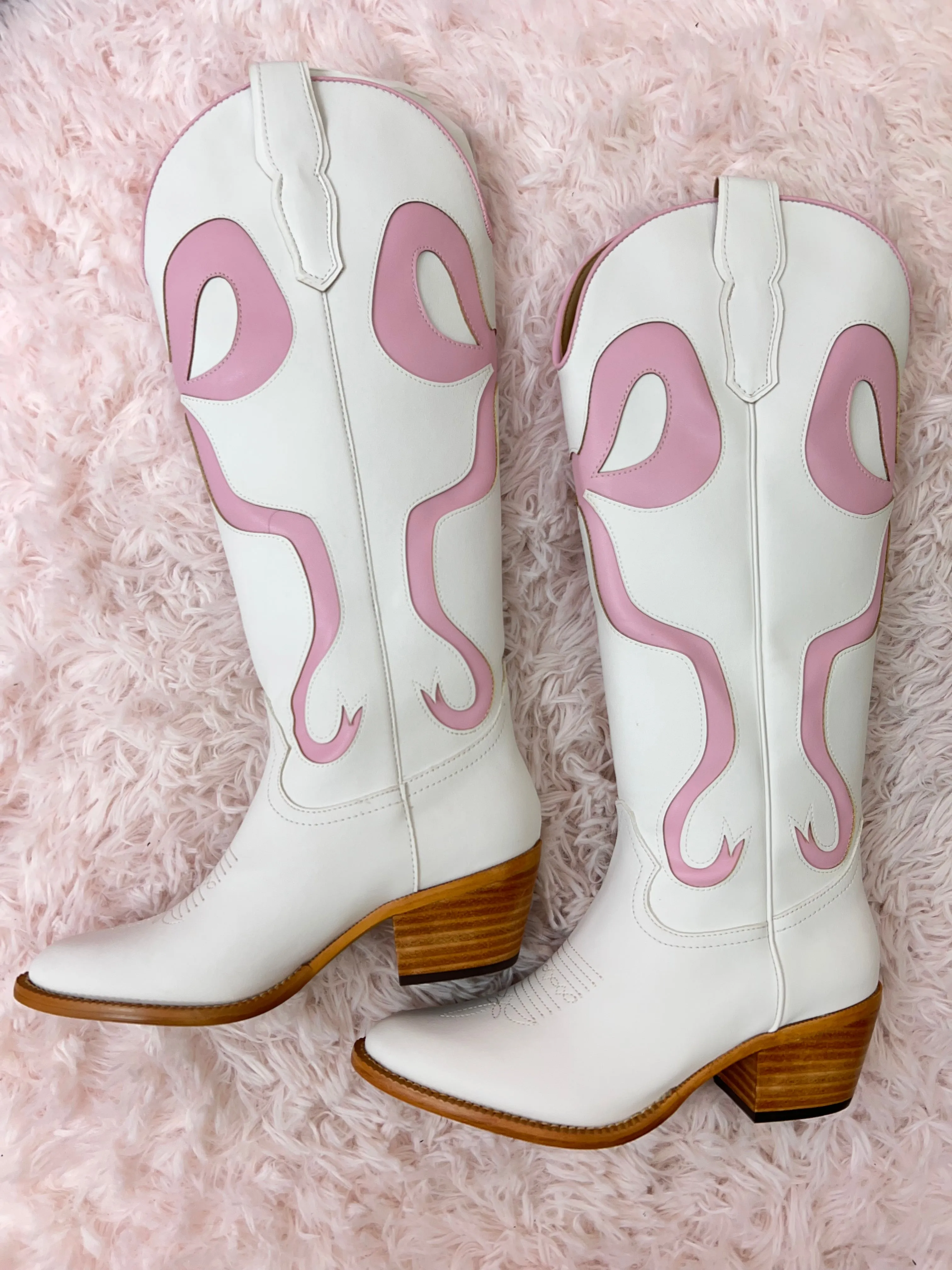 Runy Bow Swirling Patterned Western Boots