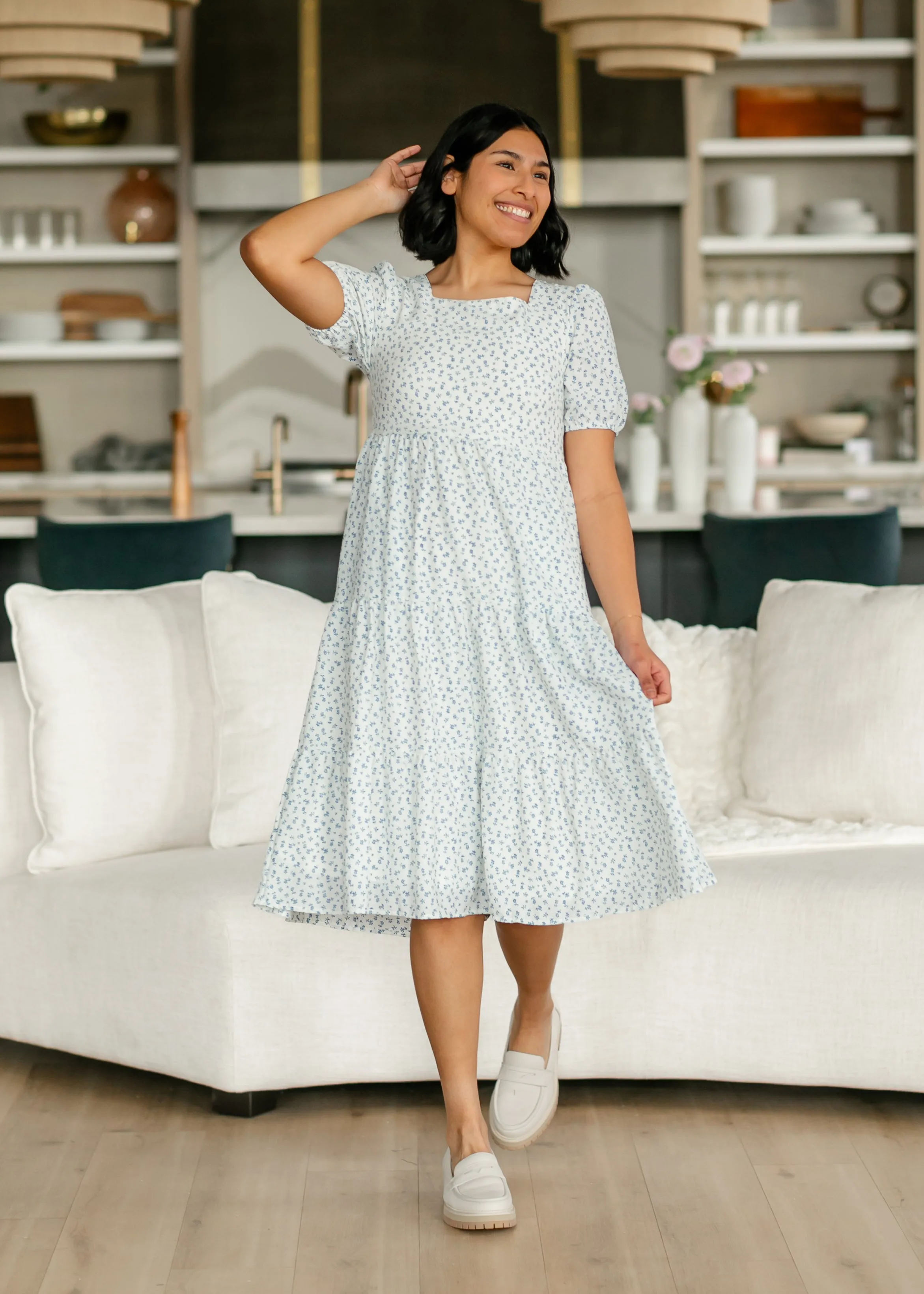 Square Neck Blue Floral Short Sleeve Midi Dress