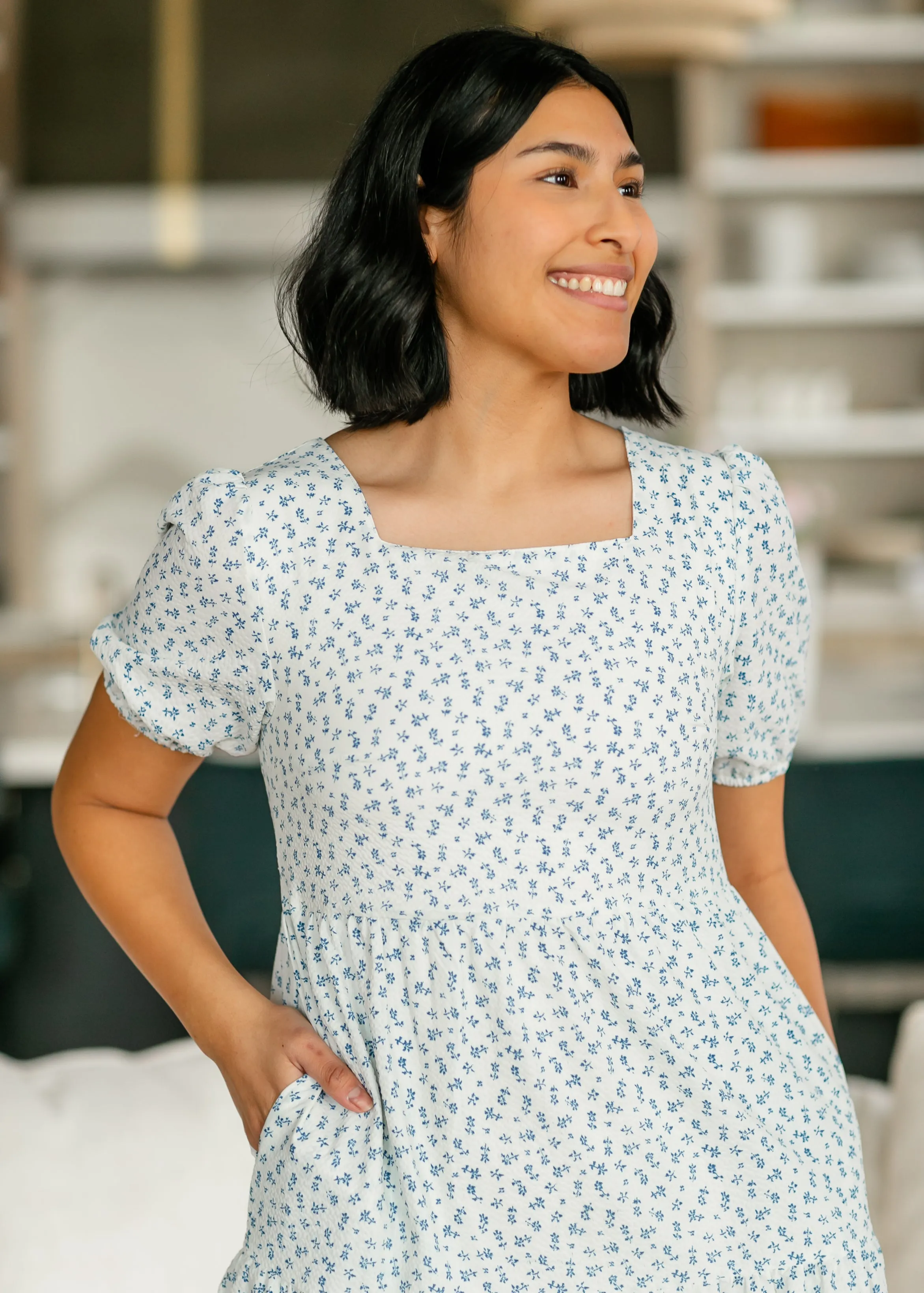 Square Neck Blue Floral Short Sleeve Midi Dress