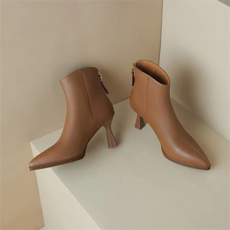 Zephyrique Silvareign Office Booties