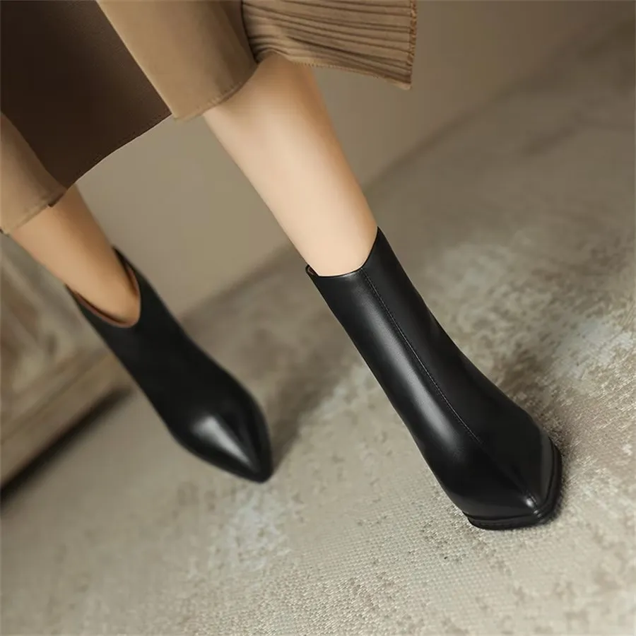 Zephyrique Silvareign Office Booties