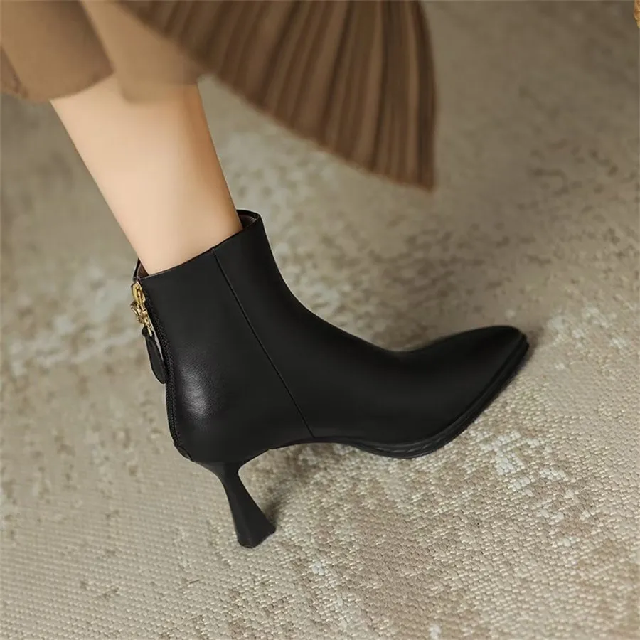 Zephyrique Silvareign Office Booties