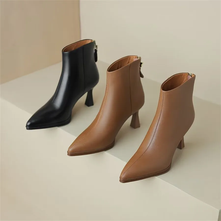Zephyrique Silvareign Office Booties